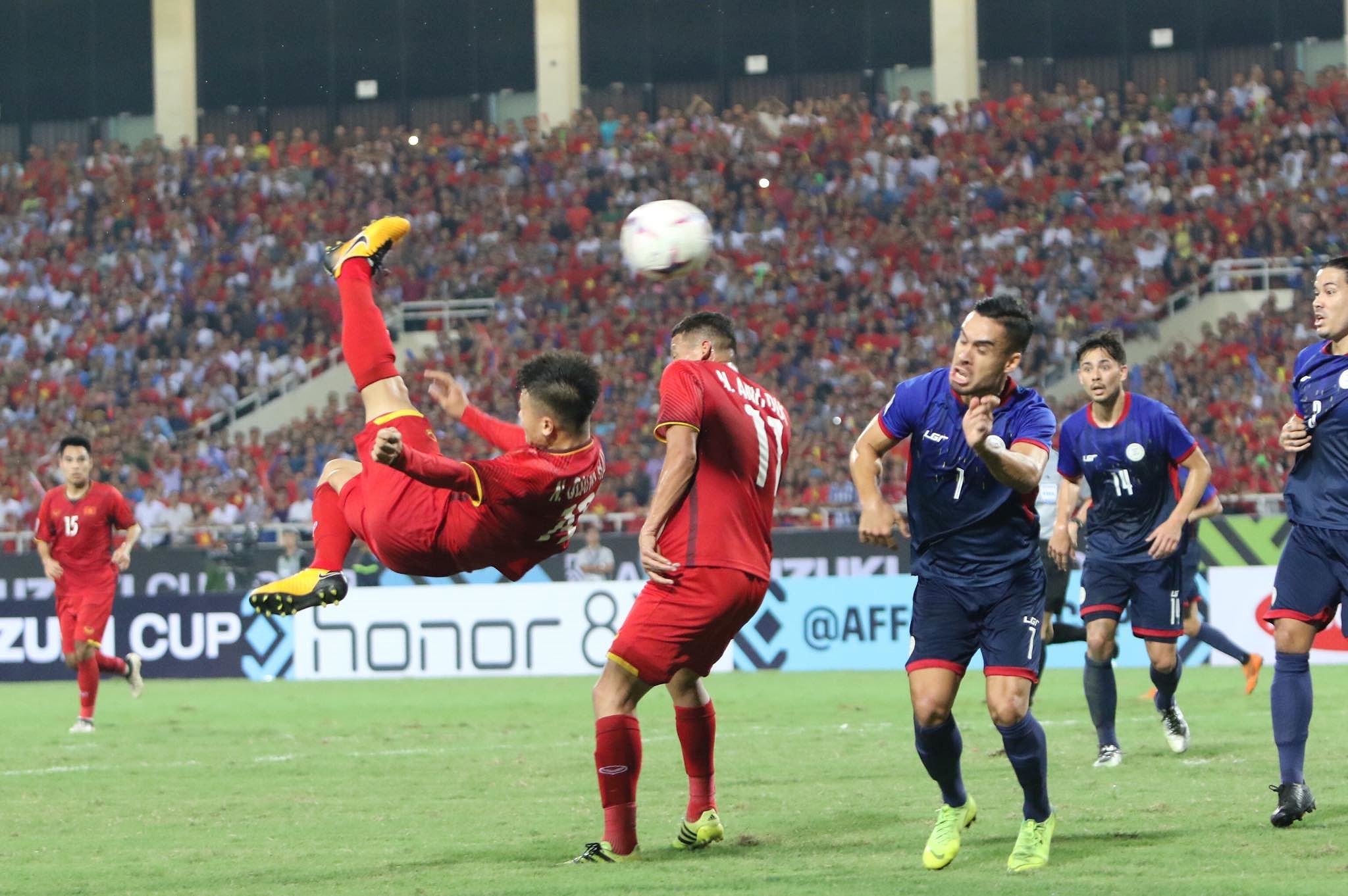 Chung kết AFF Cup 2018: tuyển Việt Nam lên đường ứng chiến 1