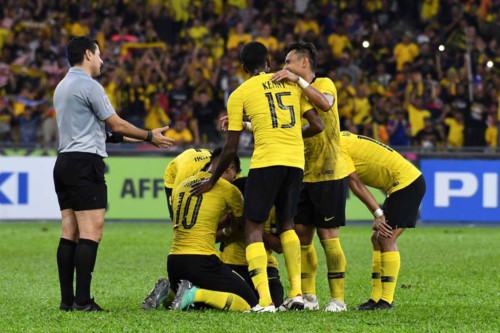 Trọng tài bắt trận Chung kết lượt về Việt Nam vs Malaysia là ai? 3