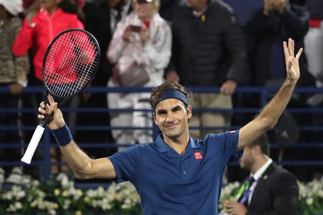 Federer trở lại top 4 thế giới, Tsitsipas đi vào lịch sử 1
